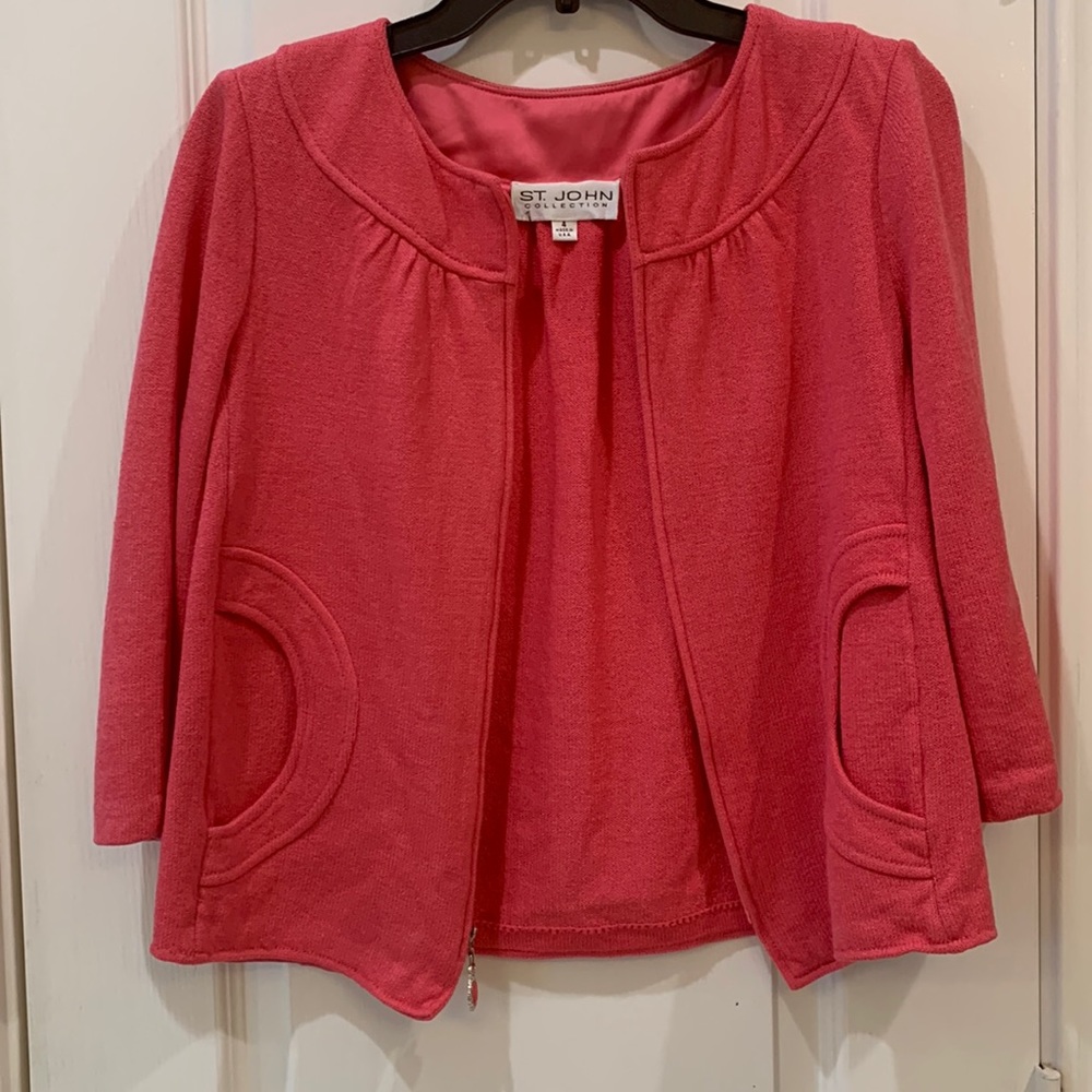 Zippered jacket